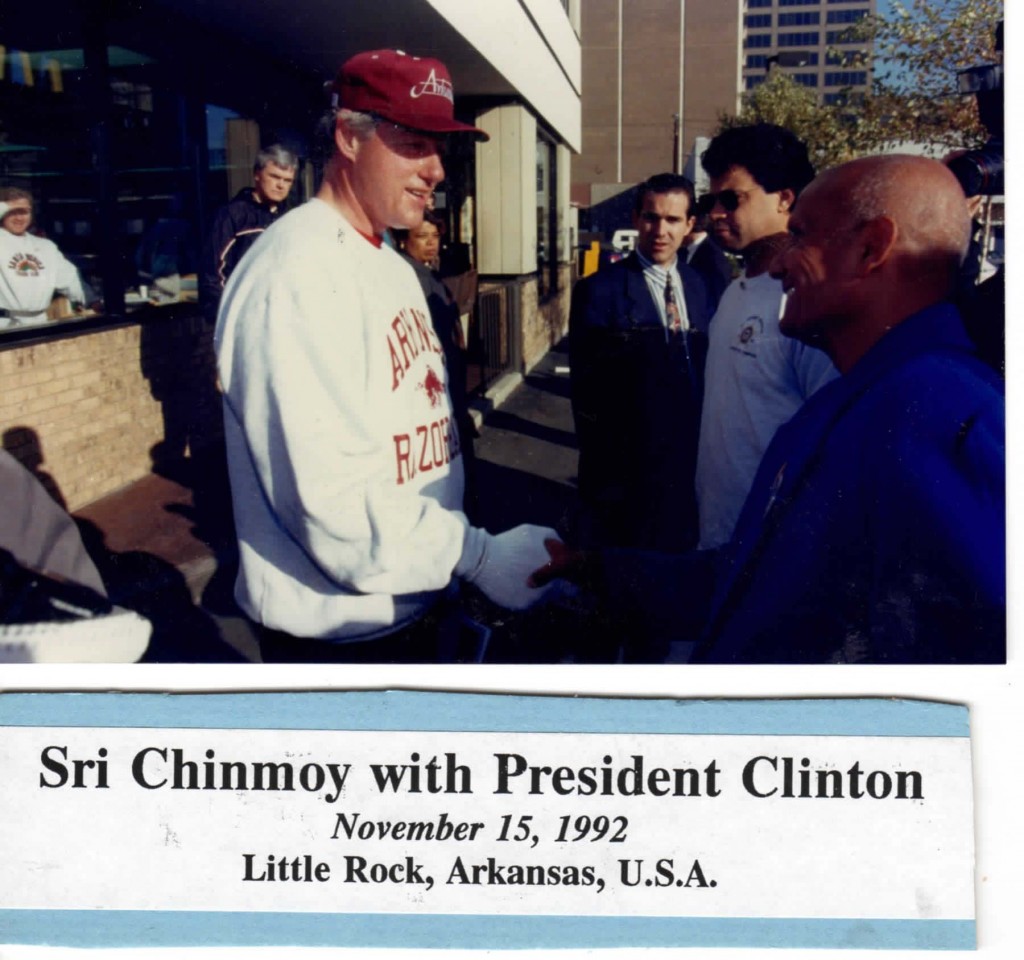 1992-11-nov-15-pres-clinton-meet-ckg_Page_1